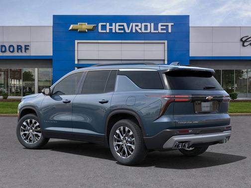 2025 Chevrolet Traverse AWD LT