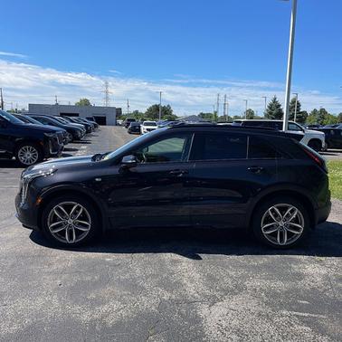 2022 Cadillac XT4 AWD Sport