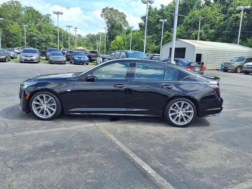 2020 Cadillac CT5 Sport
