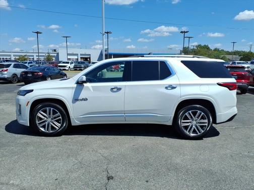 2023 Chevrolet Traverse High Country
