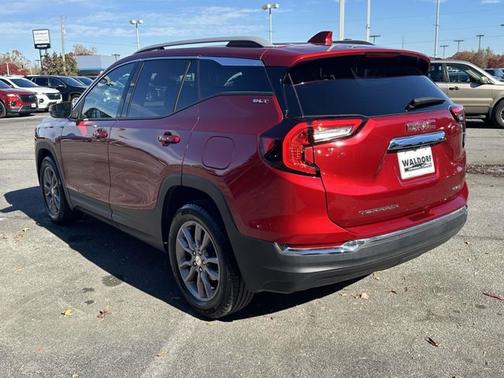 2024 GMC Terrain SLT