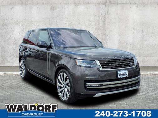 2023 Land Rover Range Rover SE