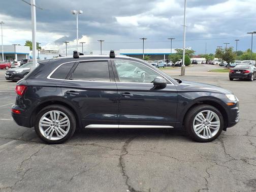 2019 Audi Q5 Premium Plus
