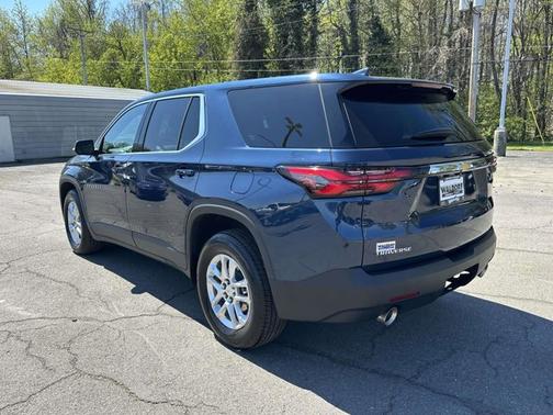 Northsky Blue Metallic 2023 Chevrolet Traverse LS