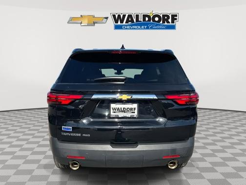 2022 Chevrolet Traverse LS