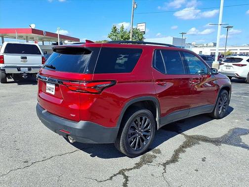 2023 Chevrolet Traverse RS