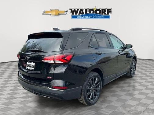 Mosaic Black Metallic 2023 Chevrolet Equinox RS
