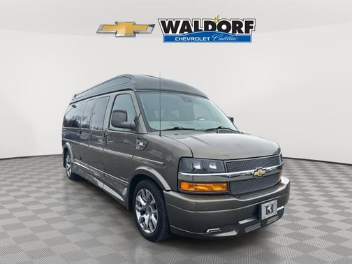 2022 Chevrolet Express 2500 