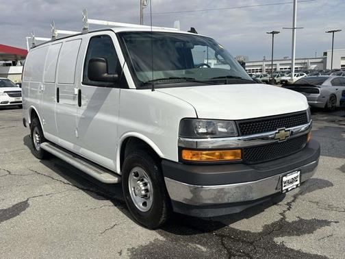 2022 Chevrolet Express 2500 