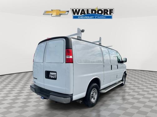 2022 Chevrolet Express 2500 