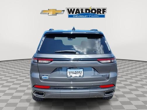 2025 Jeep Grand Cherokee Summit