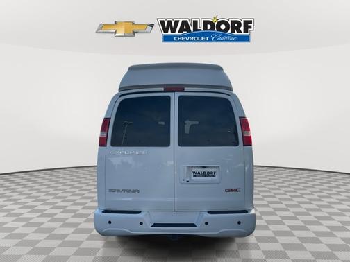 2017 GMC Savana 2500 Work Van