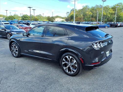 2022 Ford Mustang Mach-E Premium