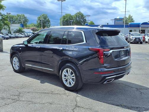 2022 Cadillac XT6 Luxury