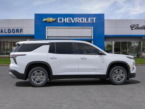2025 Chevrolet Traverse AWD LT