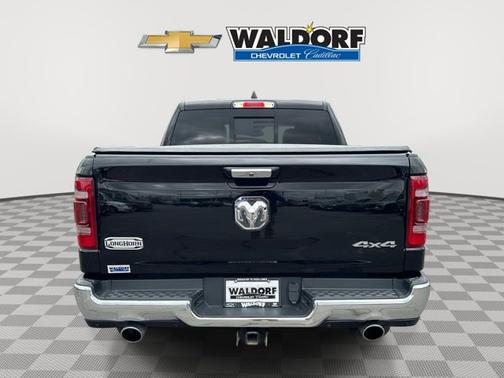 Diamond Black Crystal Pearlcoat 2019 RAM 1500 Longhorn