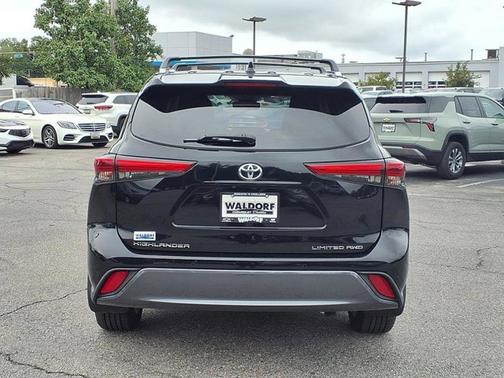 2021 Toyota Highlander 