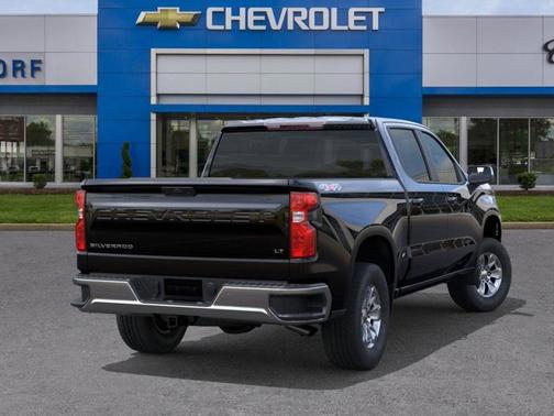 2026 Chevrolet Silverado 1500 1LT