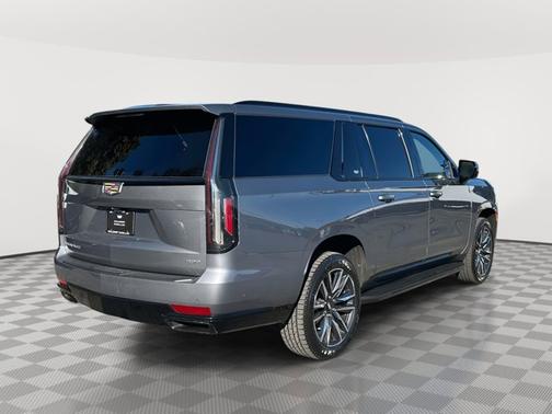 2022 Cadillac Escalade ESV Sport
