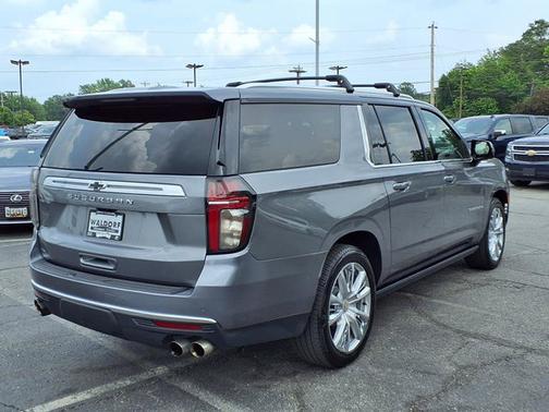2021 Chevrolet Suburban High Country