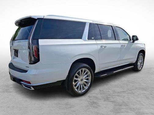 2023 Cadillac Escalade ESV 4WD Premium Luxury