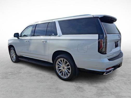 2023 Cadillac Escalade ESV 4WD Premium Luxury