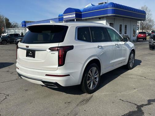 2024 Cadillac XT6 AWD Premium Luxury