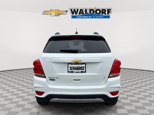 Summit White 2020 Chevrolet Trax LT