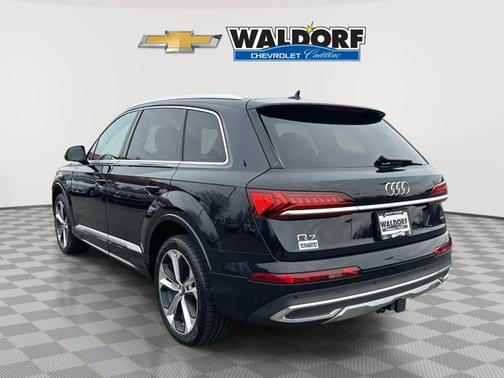 2021 Audi Q7 Premium Plus