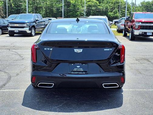 2023 Cadillac CT4 Luxury