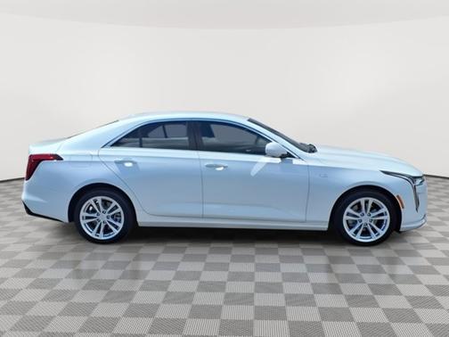 2025 Cadillac CT4 Luxury