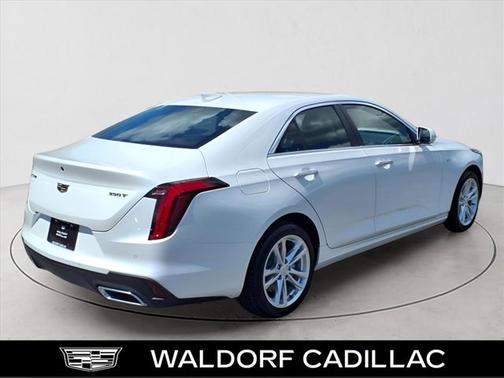 2025 Cadillac CT4 Luxury