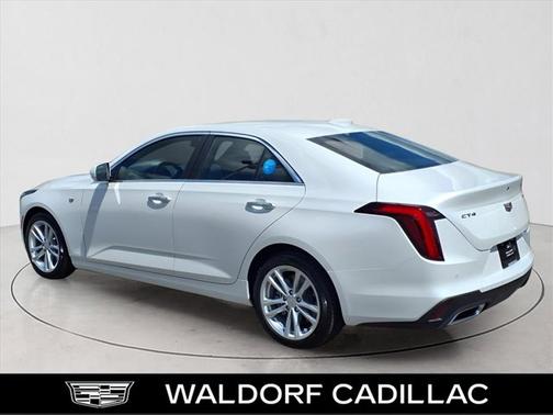 2025 Cadillac CT4 Luxury