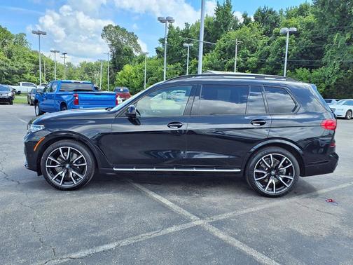 2022 BMW X7 xDrive40i