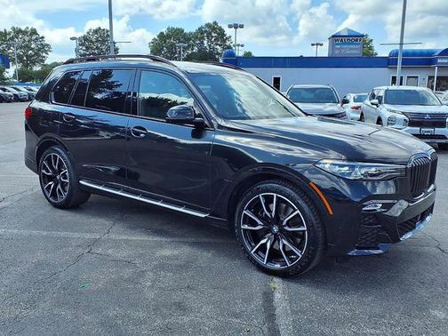 2022 BMW X7 xDrive40i
