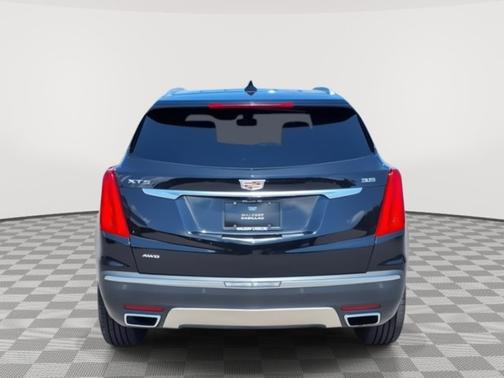 2017 Cadillac XT5 Platinum AWD