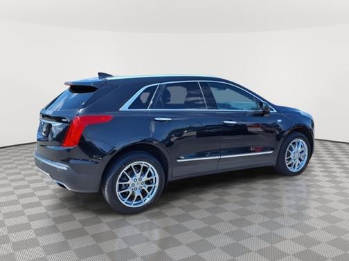 2017 Cadillac XT5 Platinum AWD
