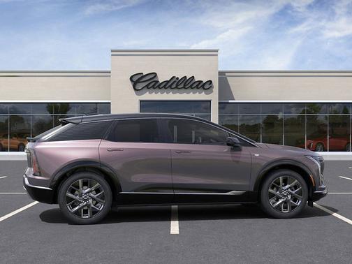 2025 Cadillac OPTIQ Luxury