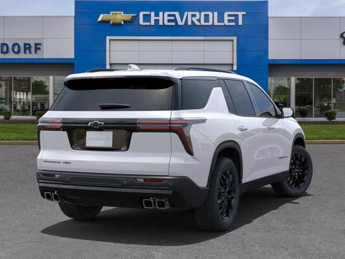 2025 Chevrolet Traverse AWD LT