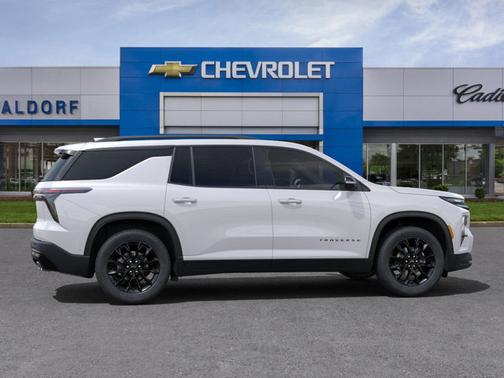 2025 Chevrolet Traverse AWD LT