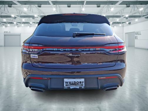 2023 Porsche Macan