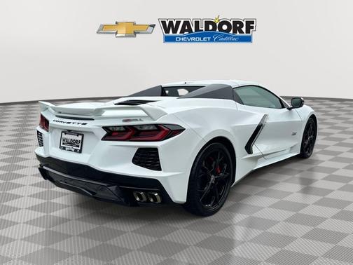 Arctic White 2023 Chevrolet Corvette 3LT