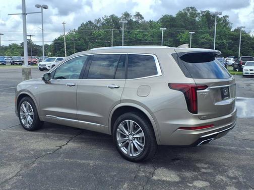 2023 Cadillac XT6 AWD Premium Luxury