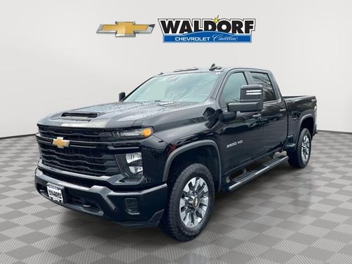 Black 2024 Chevrolet Silverado 2500 Custom