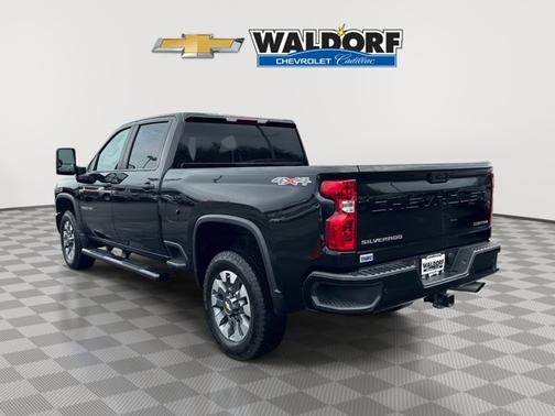 Black 2024 Chevrolet Silverado 2500 Custom