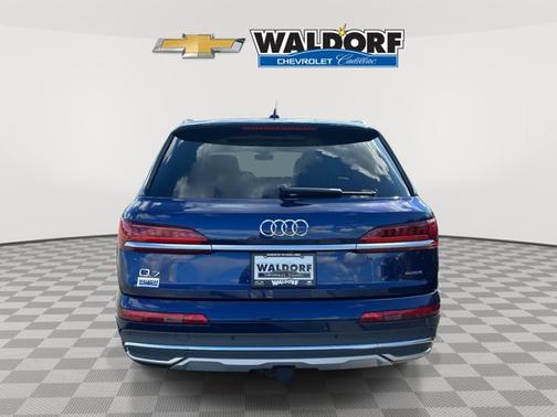 2022 Audi Q7 Premium Plus