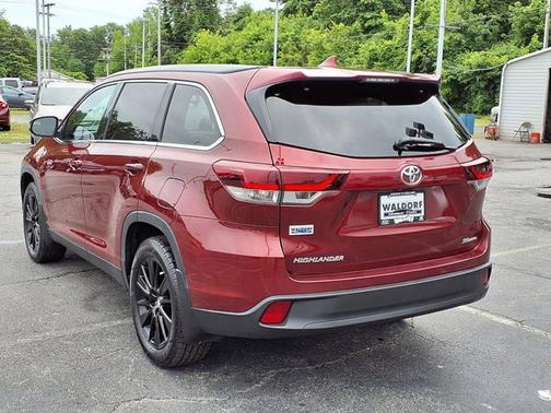 2019 Toyota Highlander SE