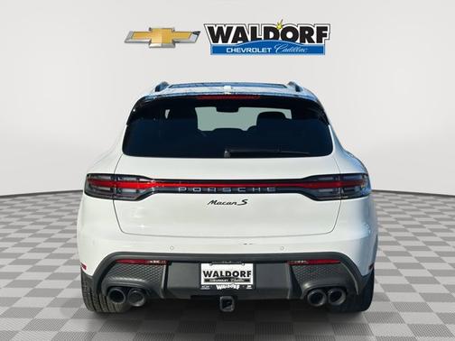 2022 Porsche Macan S