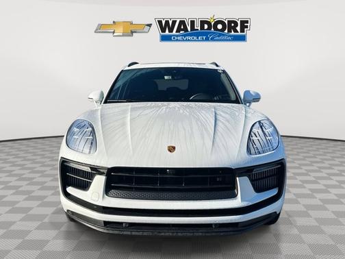 2022 Porsche Macan S