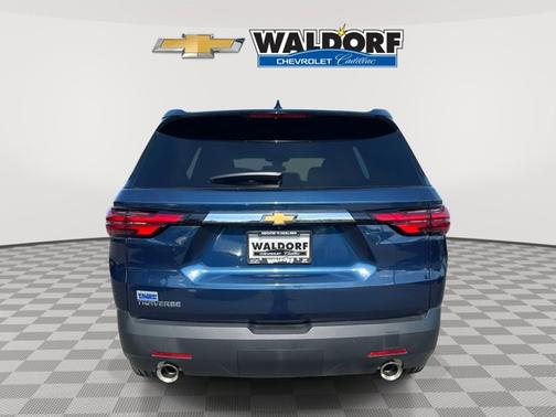 2023 Chevrolet Traverse LS